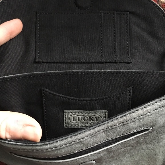 Lucky brand leather wristlet - Picture 3 of 6